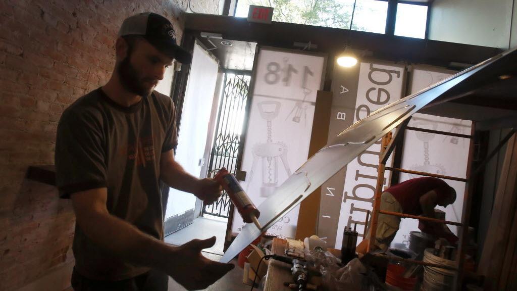 Whiskey-and-doughnuts bar Batch opens downtown